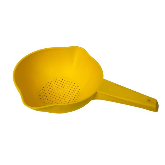 Yellow Plastic Colander With Handle For Kitchen Use - Picture 8 of 8